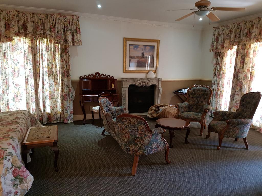 Sherwood'S Country House ツァニーン エクステリア 写真